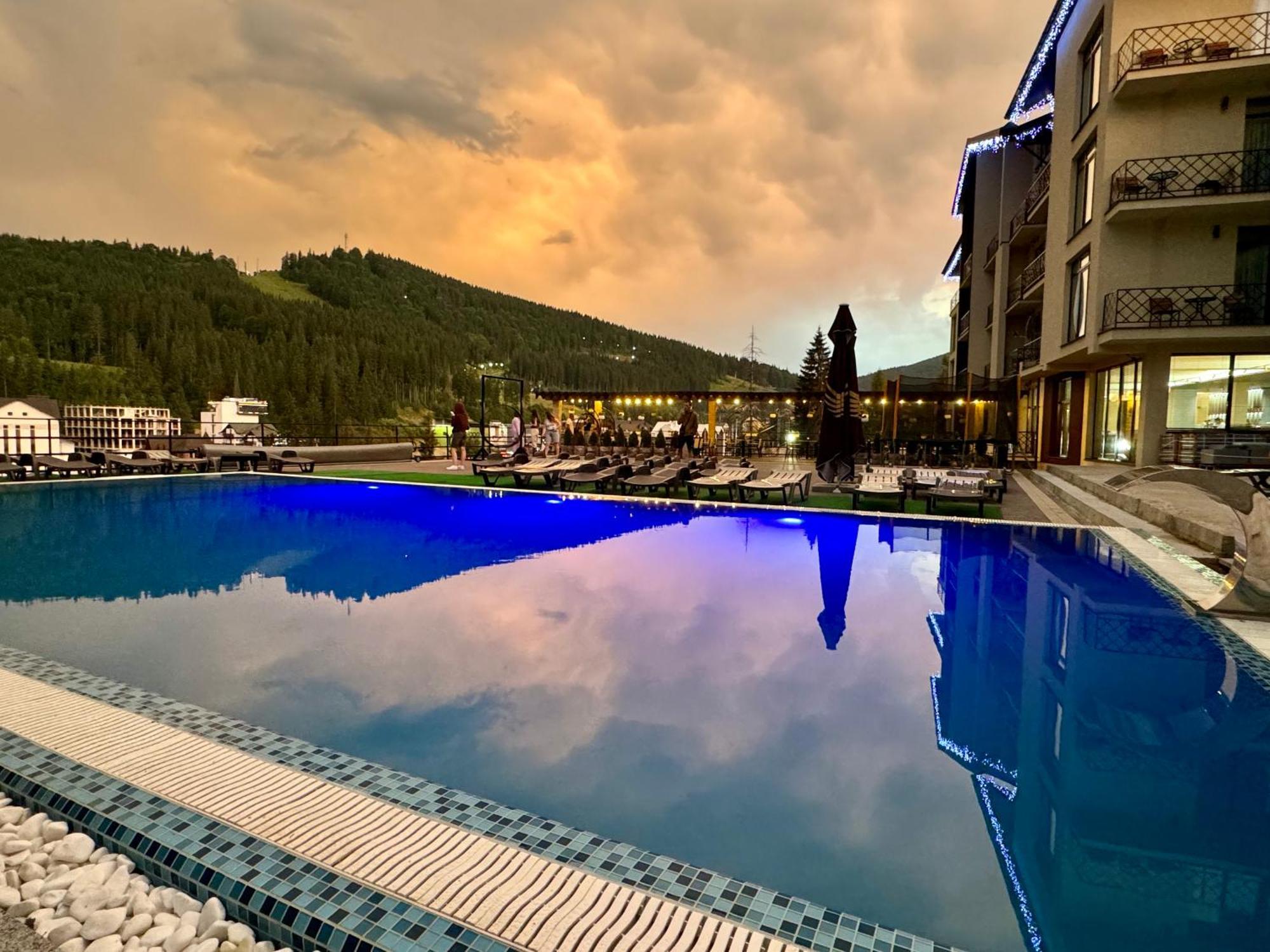 Gold Palace Wellness & Spa 부코벨 외부 사진