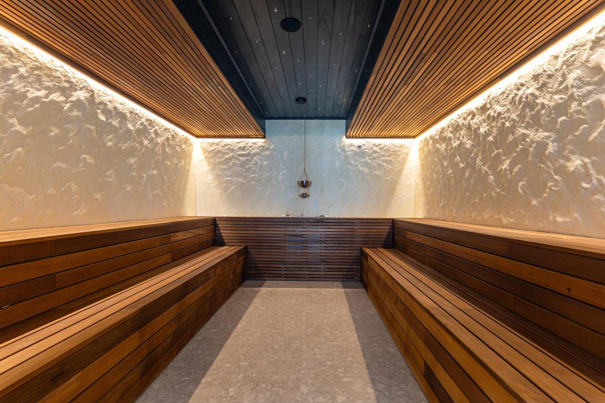 Gold Palace Wellness & Spa 부코벨 외부 사진