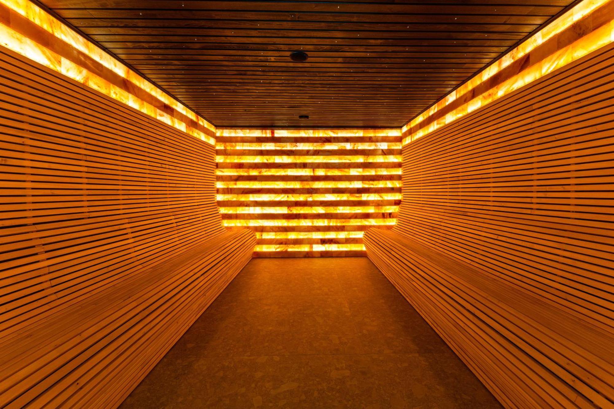 Gold Palace Wellness & Spa 부코벨 외부 사진
