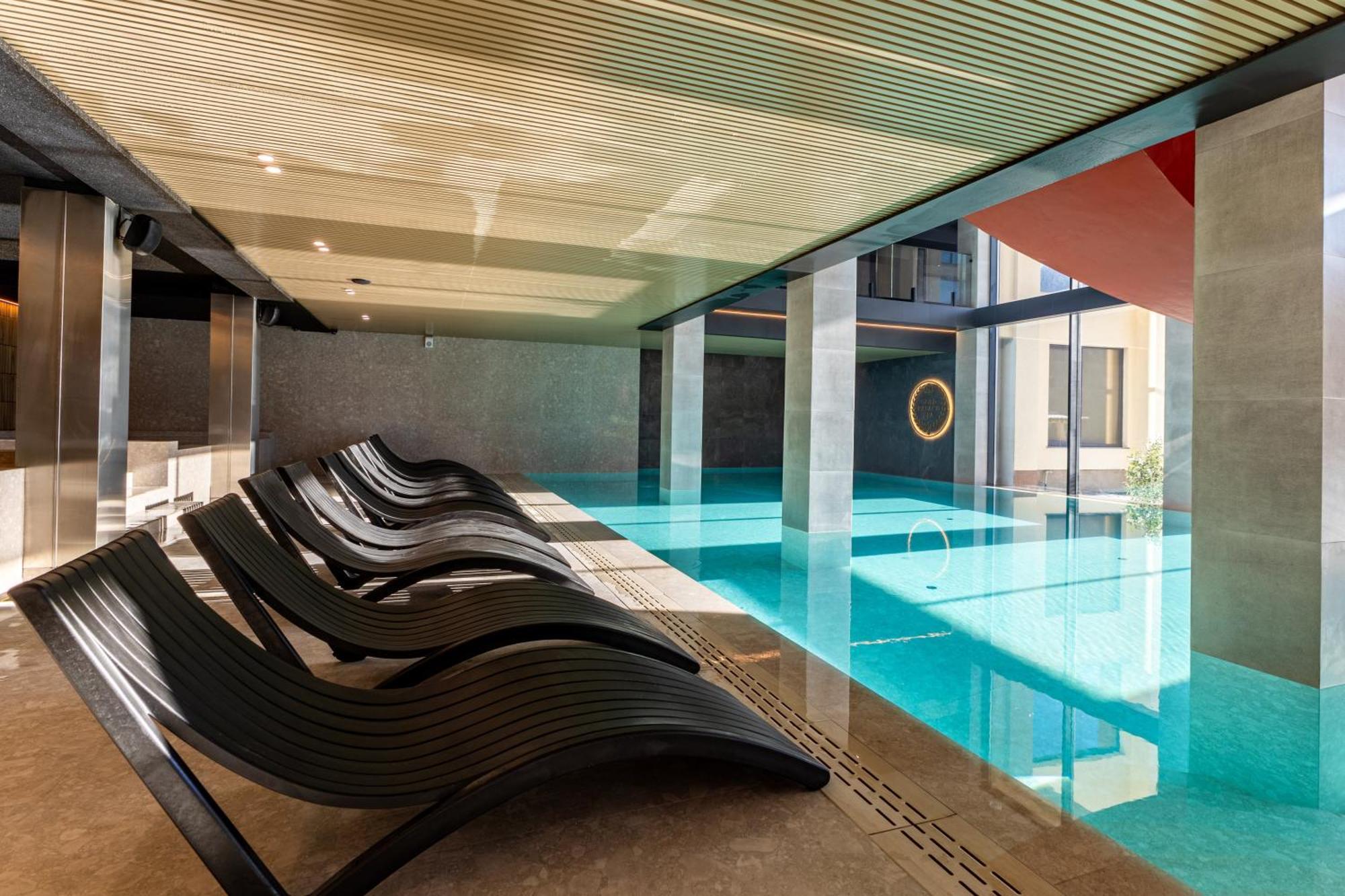 Gold Palace Wellness & Spa 부코벨 외부 사진