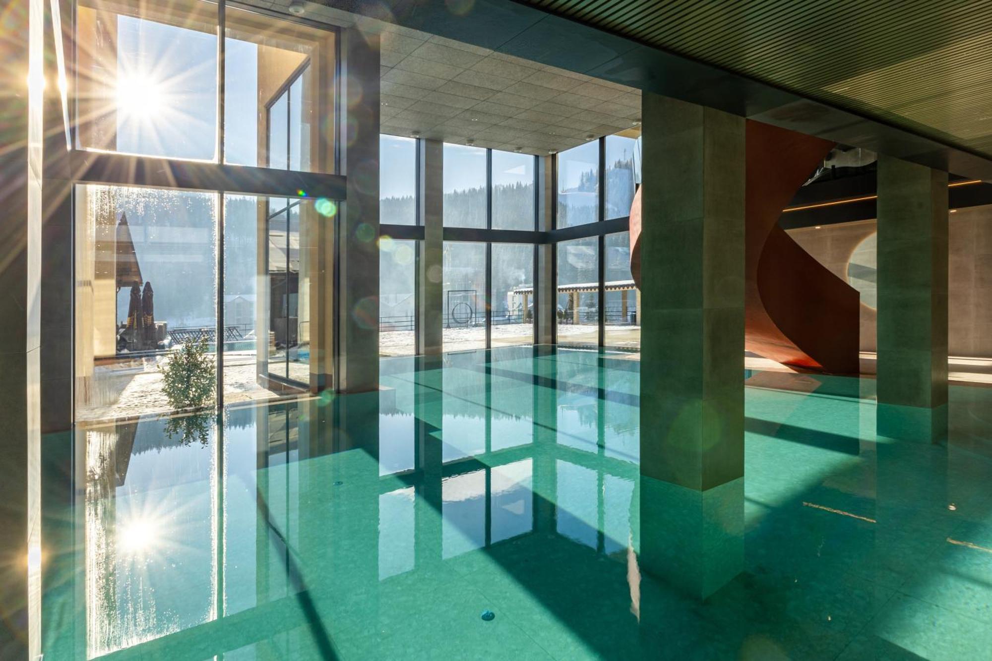 Gold Palace Wellness & Spa 부코벨 외부 사진