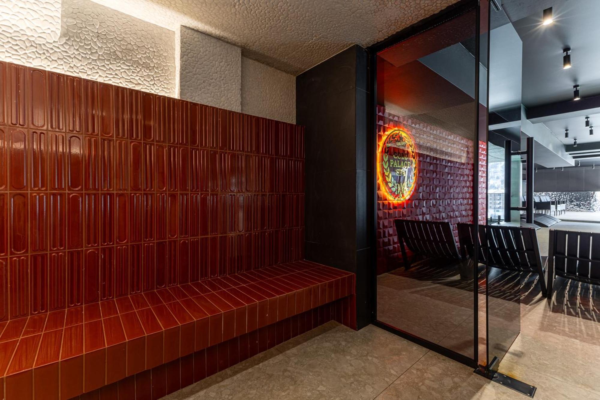 Gold Palace Wellness & Spa 부코벨 외부 사진