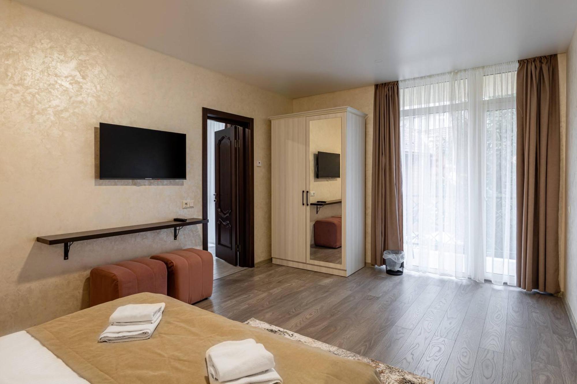 Gold Palace Wellness & Spa 부코벨 외부 사진